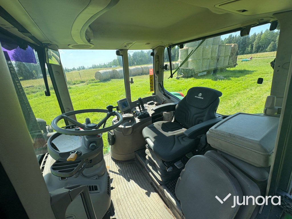 John Deere 6330