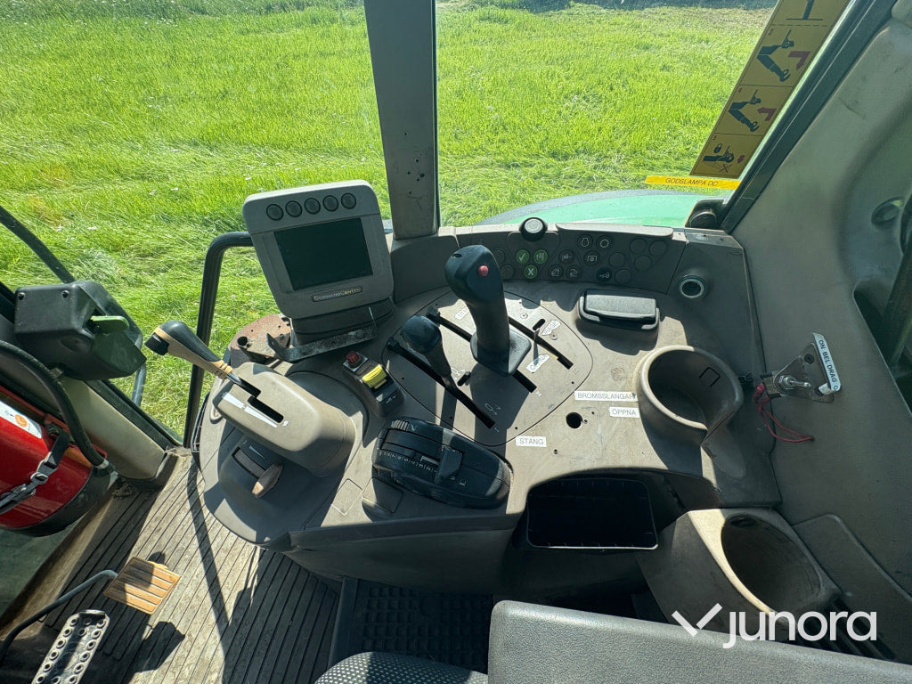 John Deere 6330