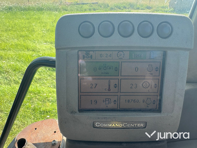 John Deere 6330