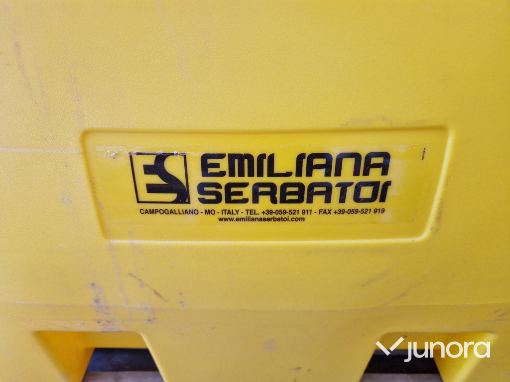 Dieseltank Emilina Serbatoi 220Z1