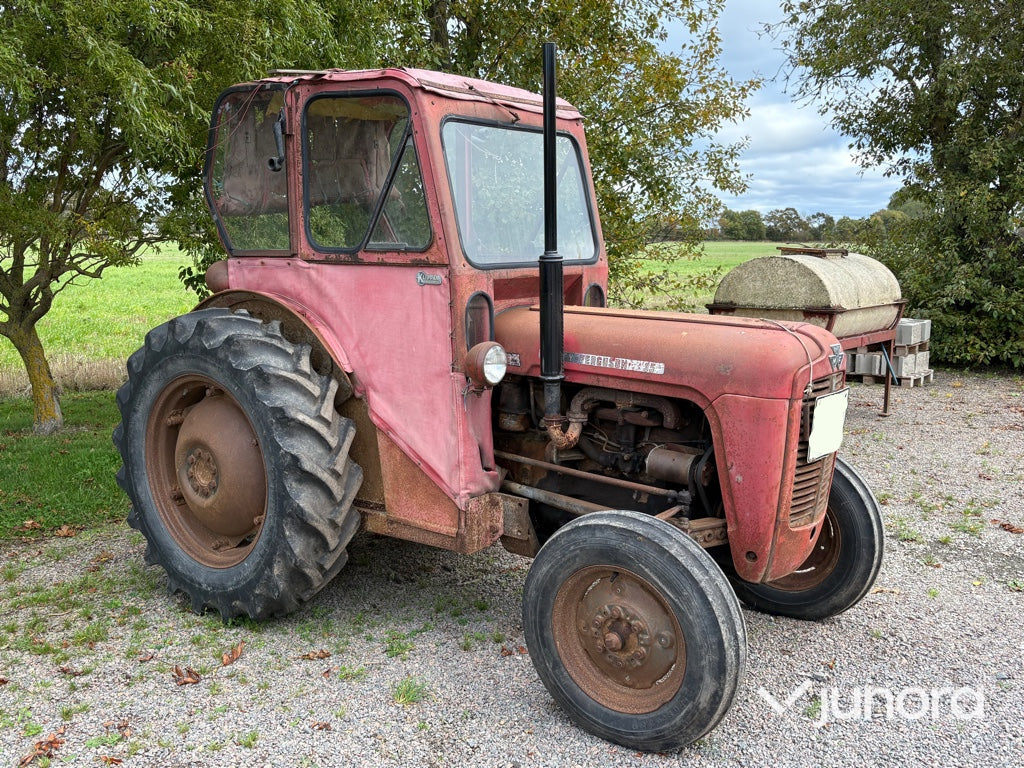 Traktor - Massey Ferguson 35