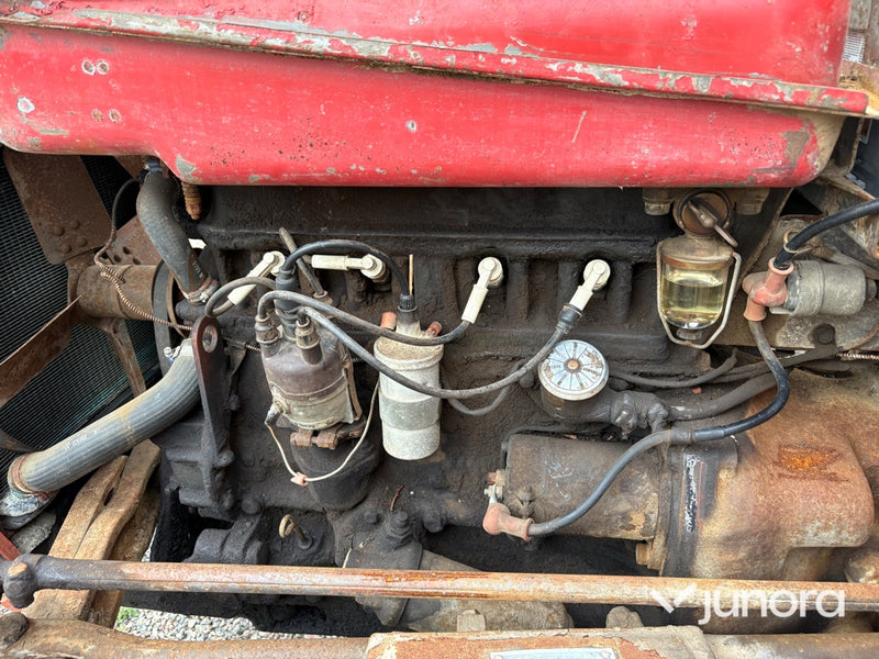 Traktor - Massey Ferguson 35