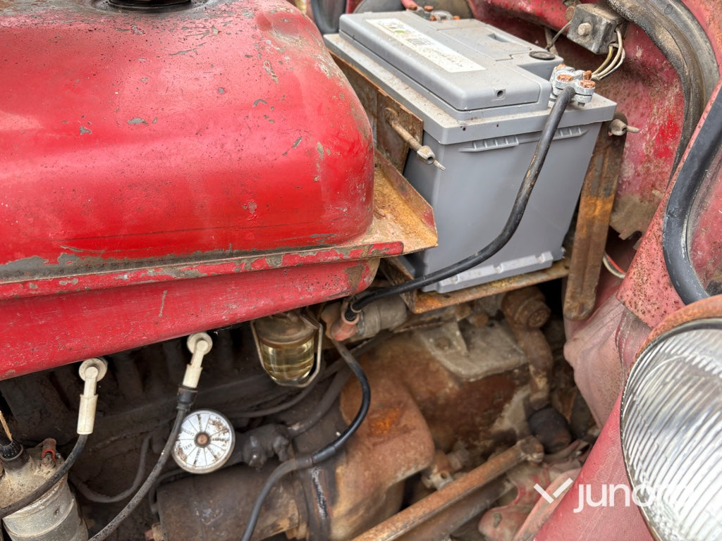 Traktor - Massey Ferguson 35