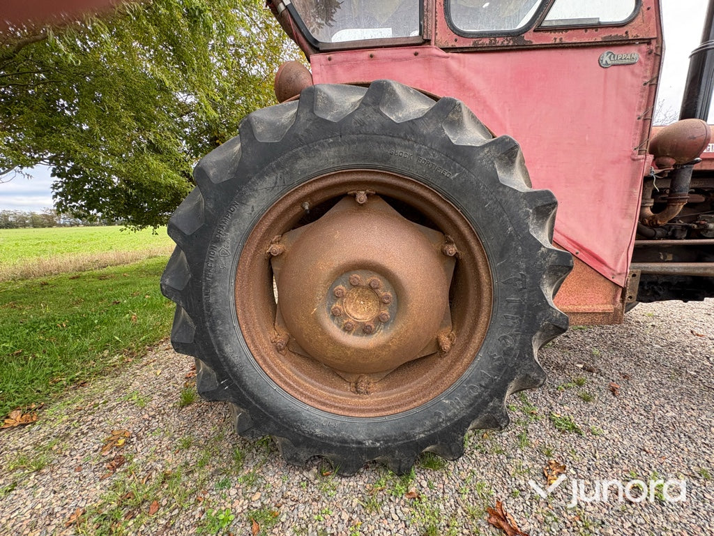 Traktor - Massey Ferguson 35