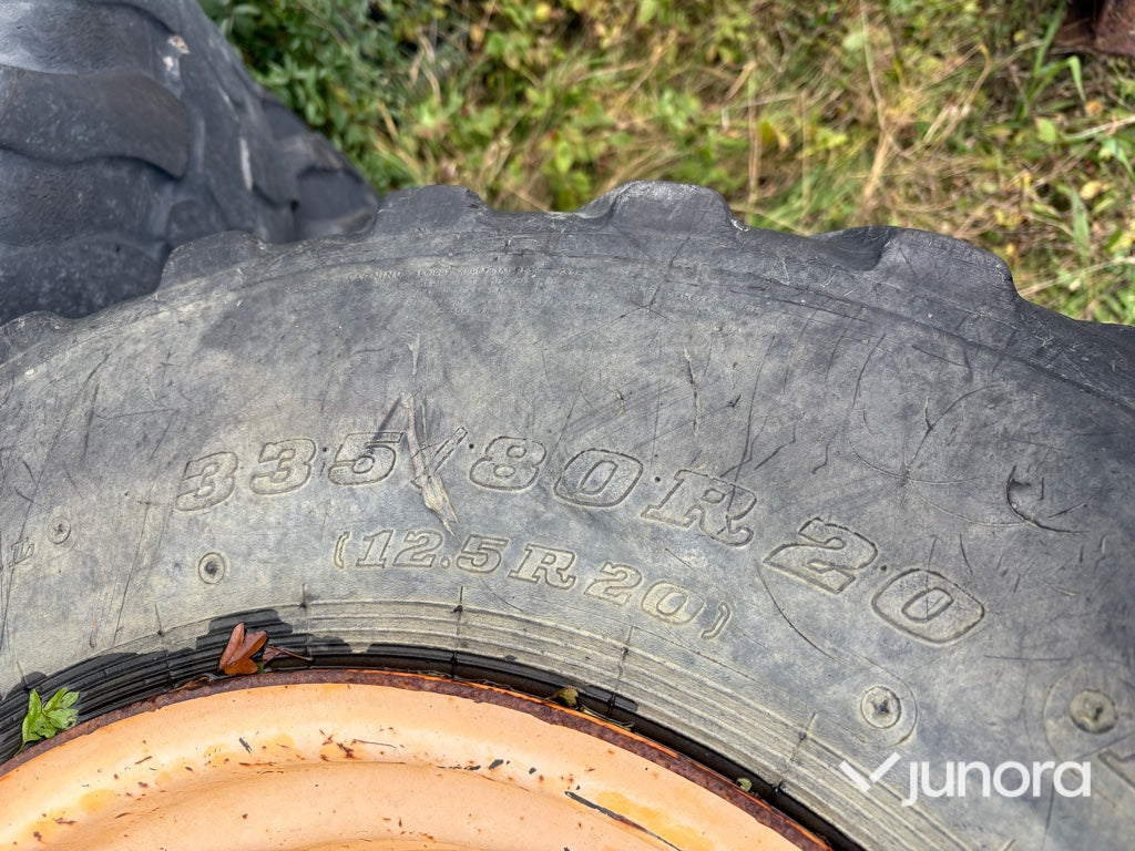 Däck + Fälg - Dunlop 335/80 R20, Till hjullastare