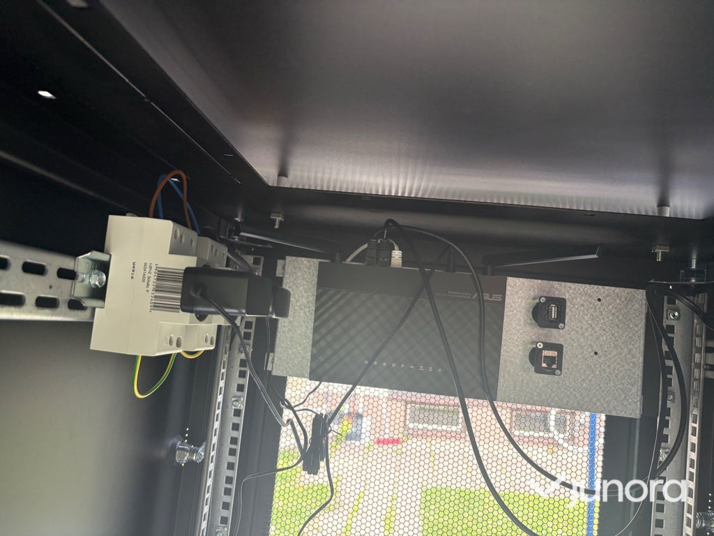 Ferroamp Energy Hub XL Cabinet 24U