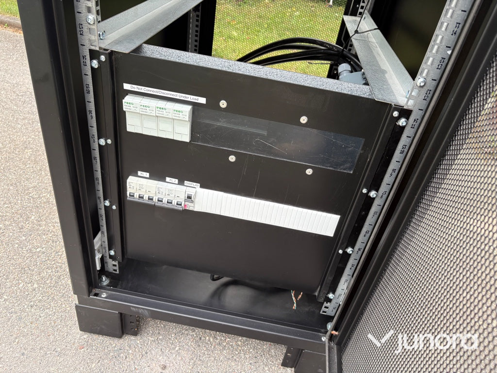 Ferroamp Energy Hub XL Cabinet 24U