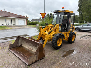 Hjullastare/Minilastare Case 121B