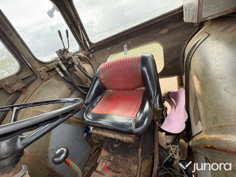 BOLINDER-MUNKTELL Volvo T600 militärfordon