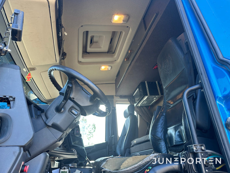 SCANIA R480LB8X4*4HSA Lastväxlare