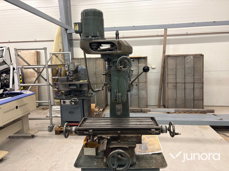 Fräs / Vertikalfräsmaskin - Mattson & Zetterlund VF600