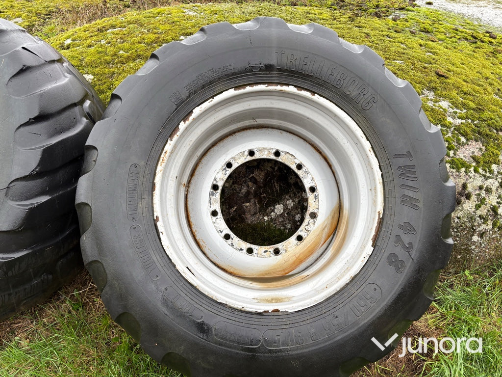 Däck - Trelleborg Twin 428 med fälg