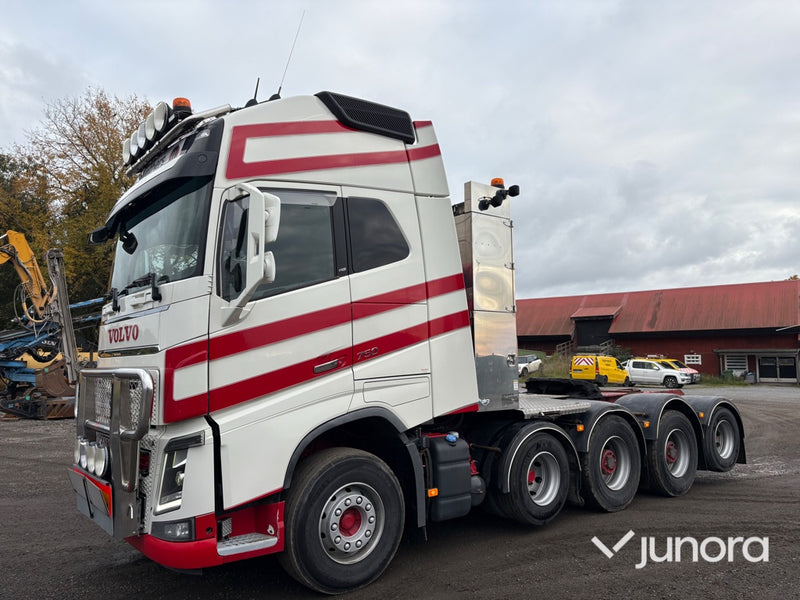 Dragbil / Lastbil - VOLVO FH 6X4