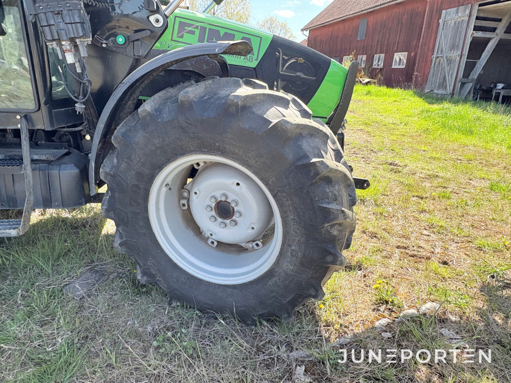 Traktor Deutz Fahr Agrofarm 430TTV med frontlastare