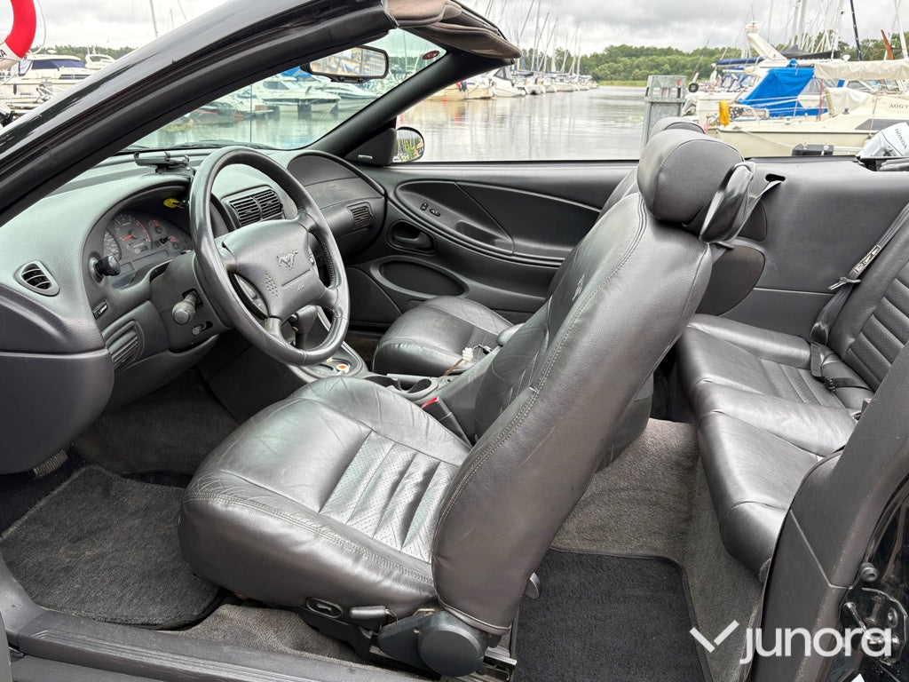 Personbil - Ford, Mustang GT Convertible