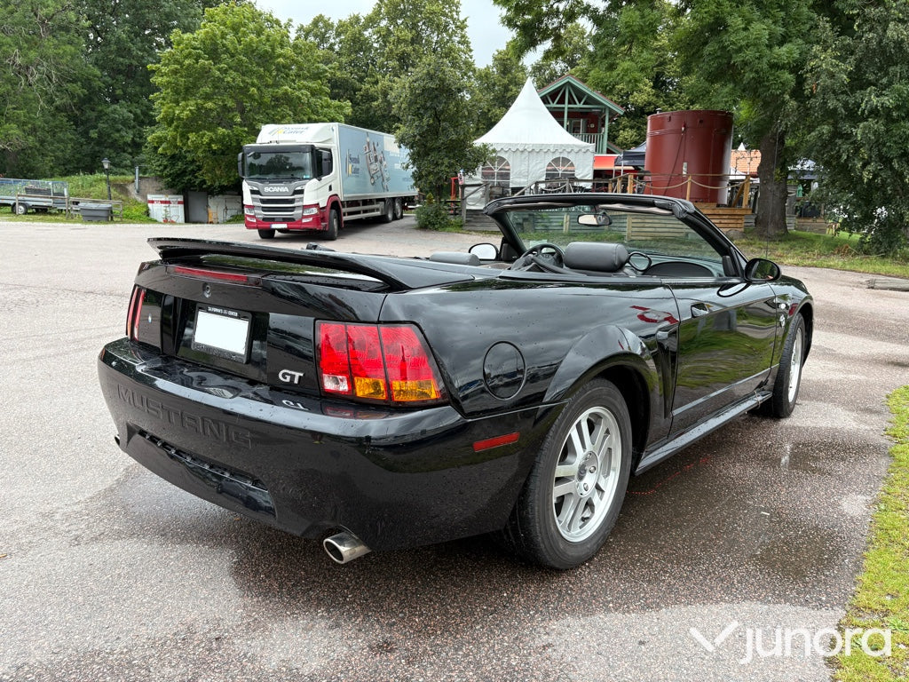 Personbil - Ford, Mustang GT Convertible