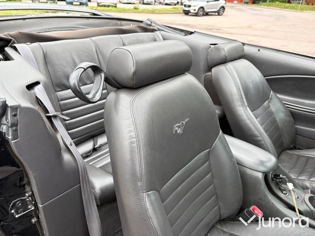 Personbil - Ford, Mustang GT Convertible