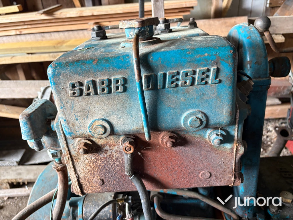 Båtmotor - Sabb Diesel 22 hk med ställbar propeller