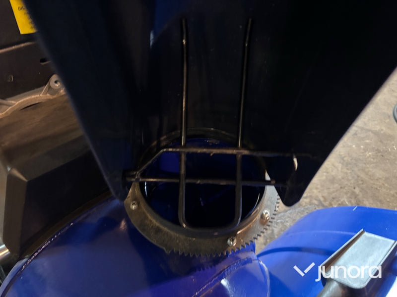 Snöslunga - Bonnet, KC1130MT