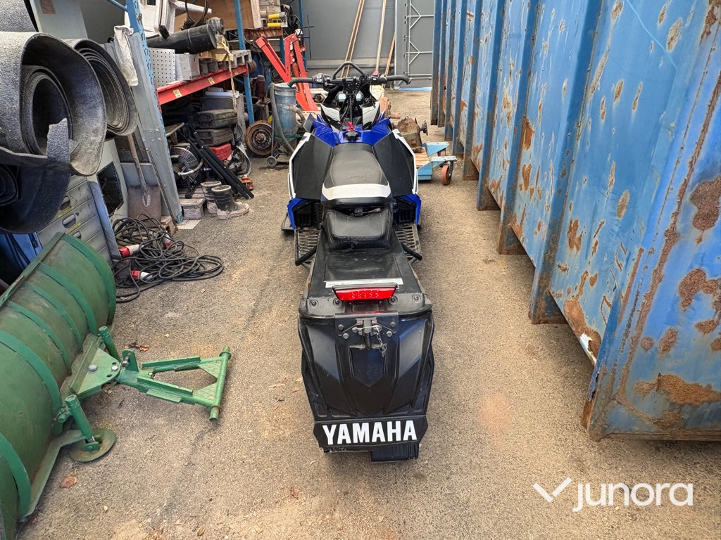 Snöskoter Yamaha SR Viper MTX 162 LE
