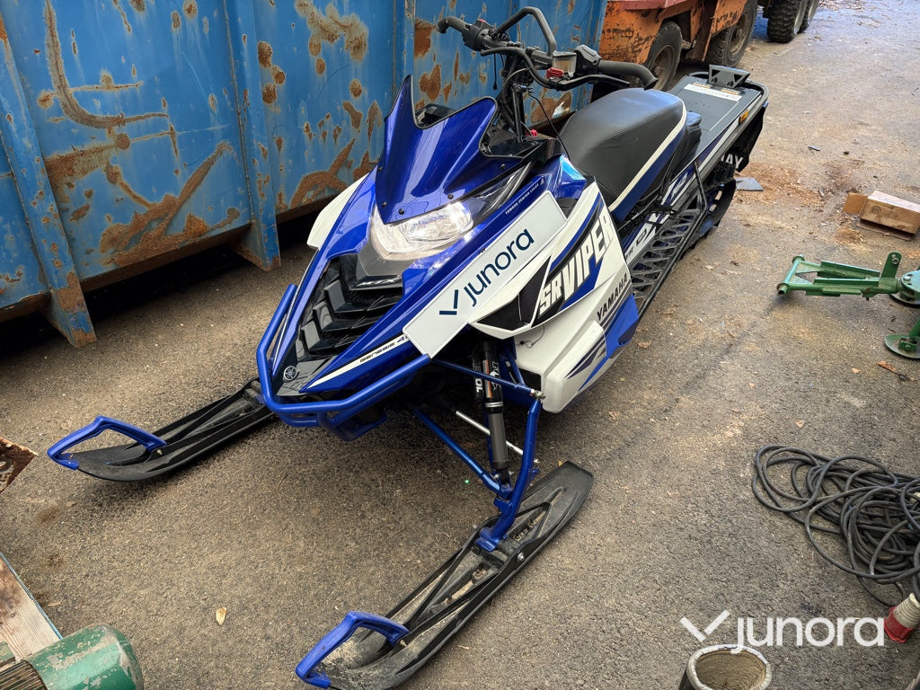 Snöskoter Yamaha SR Viper MTX 162 LE
