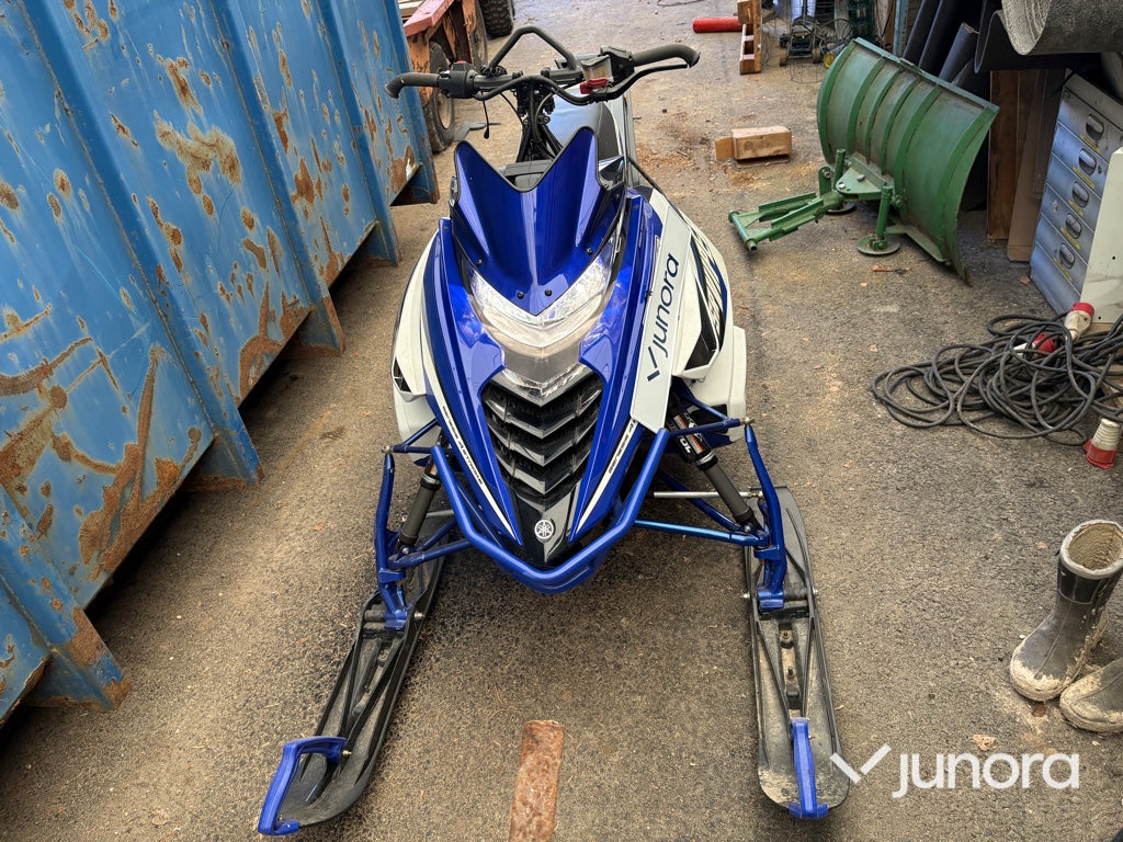 Snöskoter Yamaha SR Viper MTX 162 LE