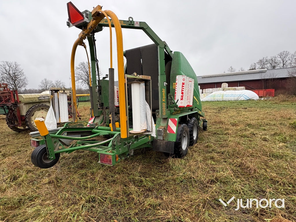 Rundbalspress + Inplastare - John Deere, Goweil G-990
