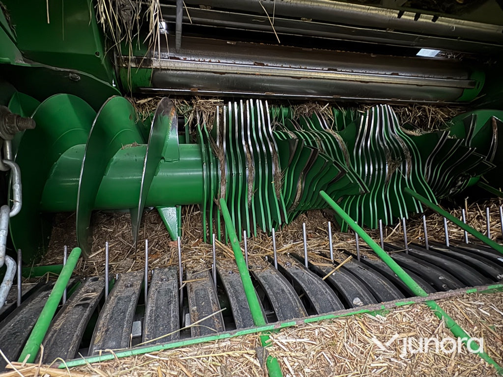 Rundbalspress + Inplastare - John Deere, Goweil G-990