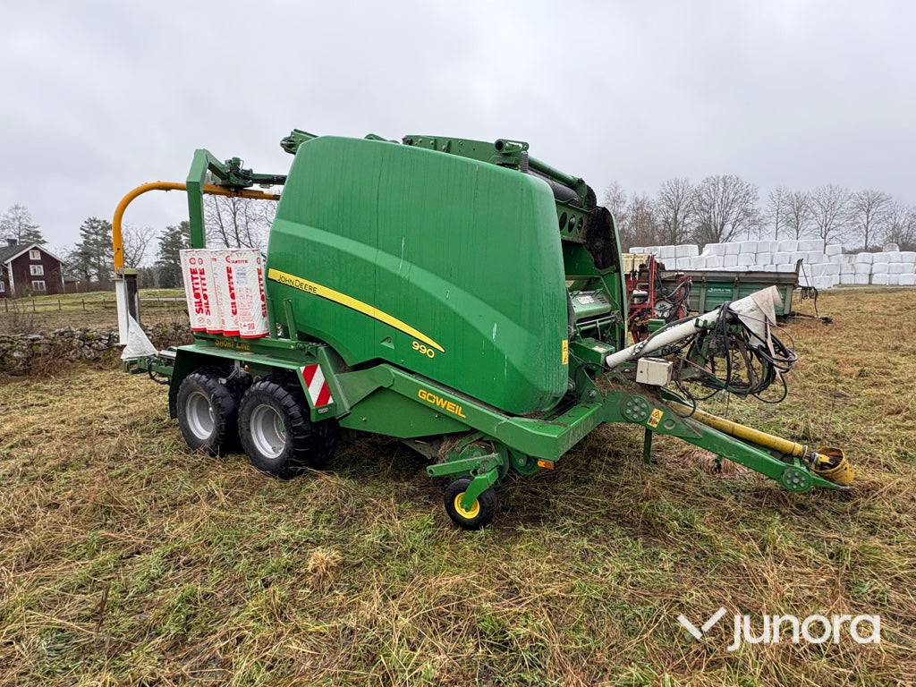 Rundbalspress + Inplastare - John Deere, Goweil G-990