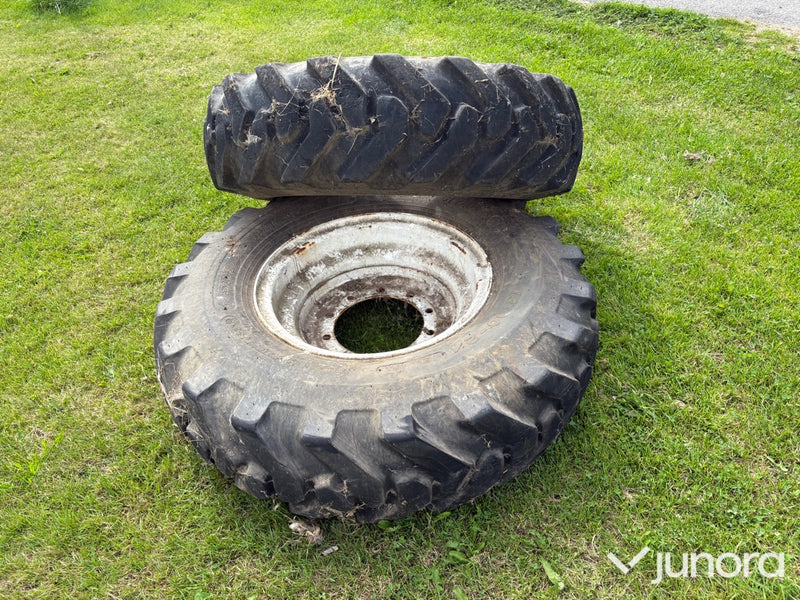 Traktor hjul vätskefyllda