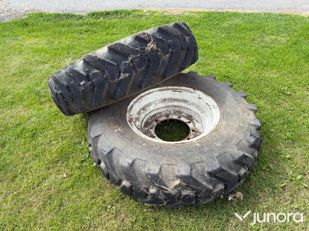 Traktor hjul vätskefyllda