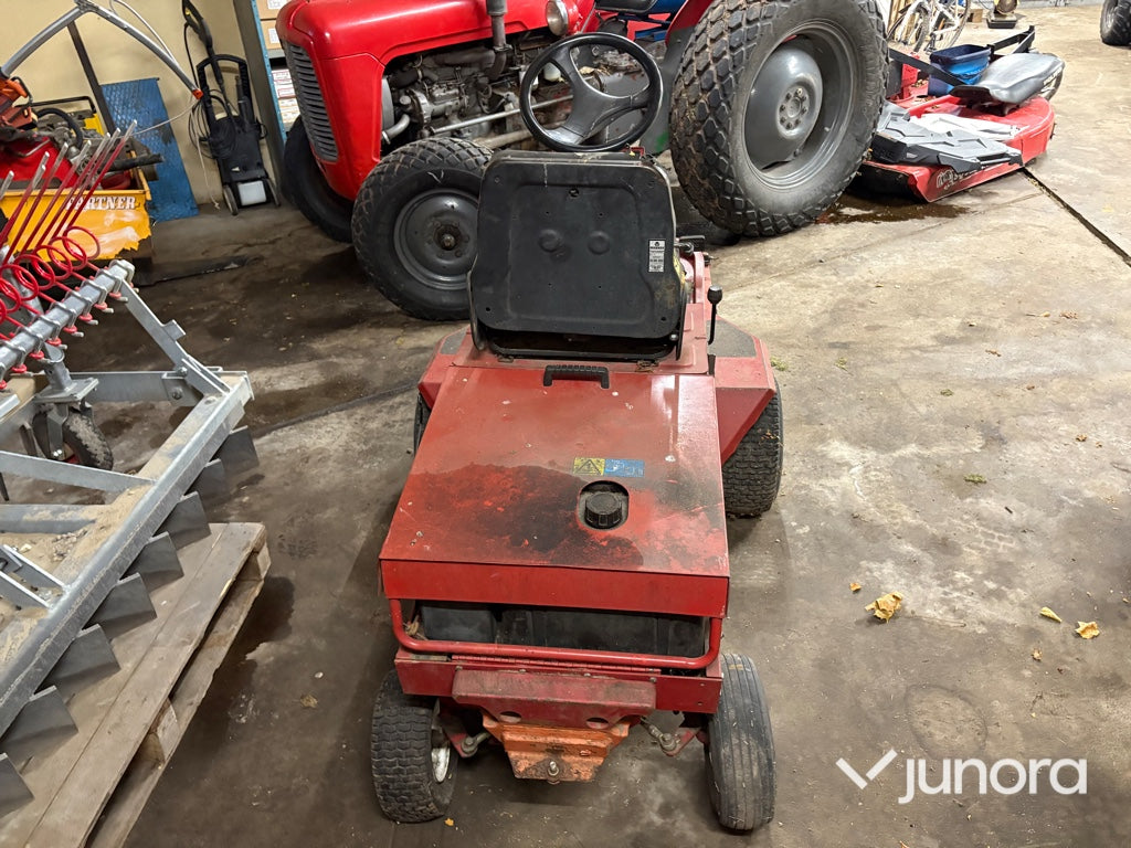 Gräsklippare - Toro Groundsmaster 120