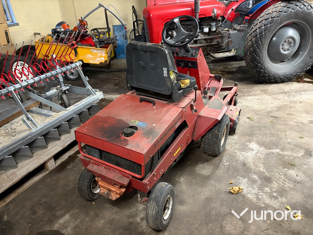Gräsklippare - Toro Groundsmaster 120