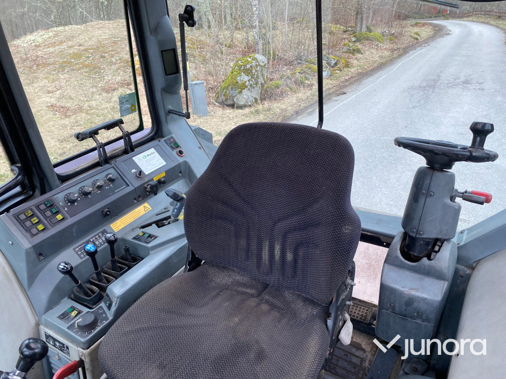 Traktor - Valtra Valmet 6550 twintrac