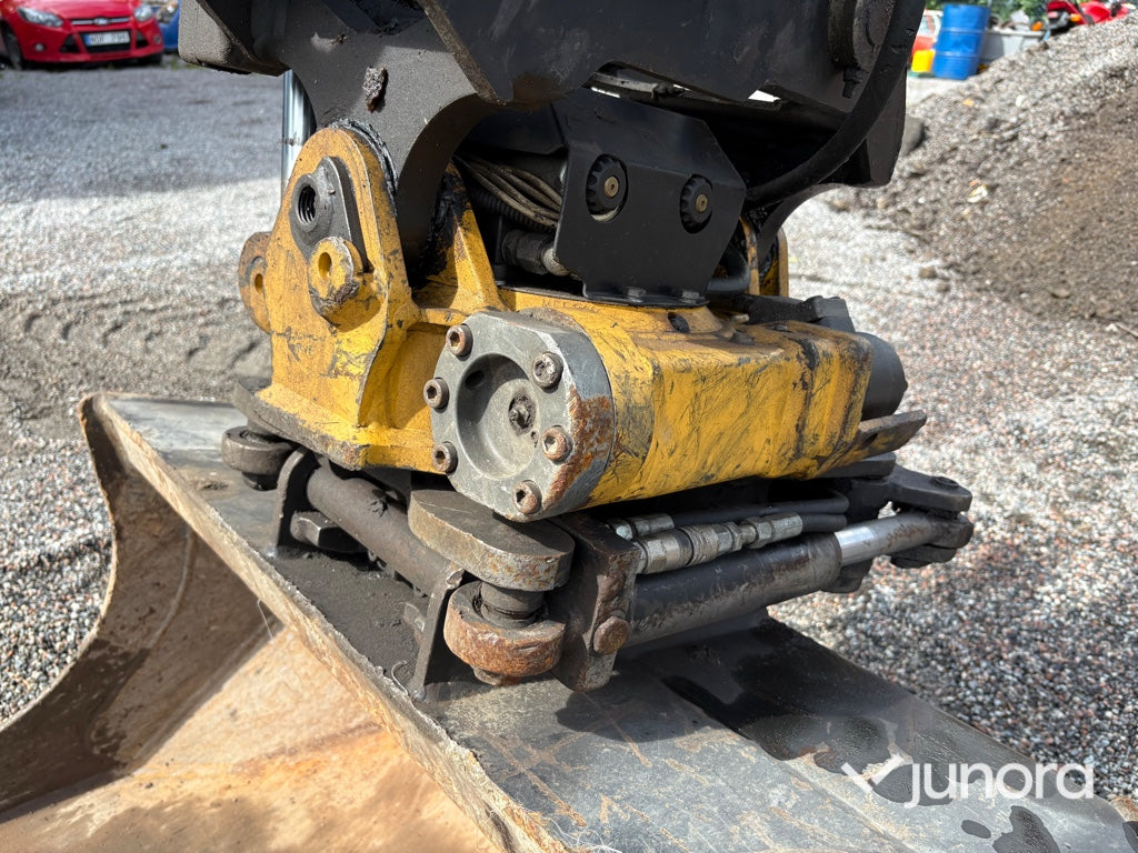 Grävmaskin - JCB, 8055 ZTS