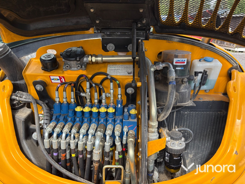 Grävmaskin - JCB, 8055 ZTS