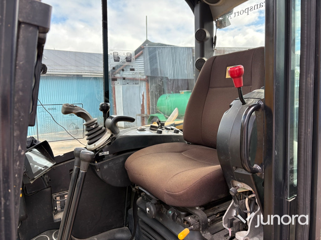 Grävmaskin - JCB, 8055 ZTS