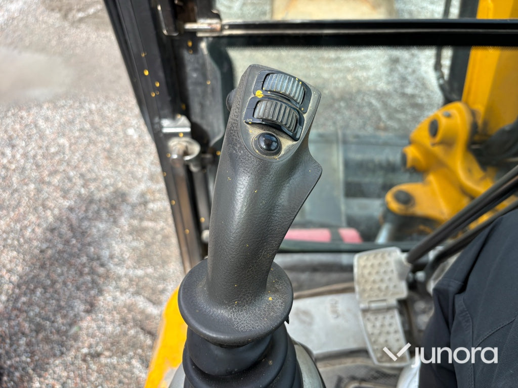 Grävmaskin - JCB, 8055 ZTS