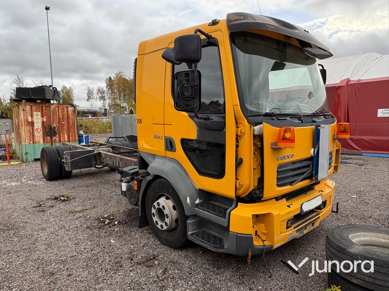 Lastbil Volvo FL 4*2