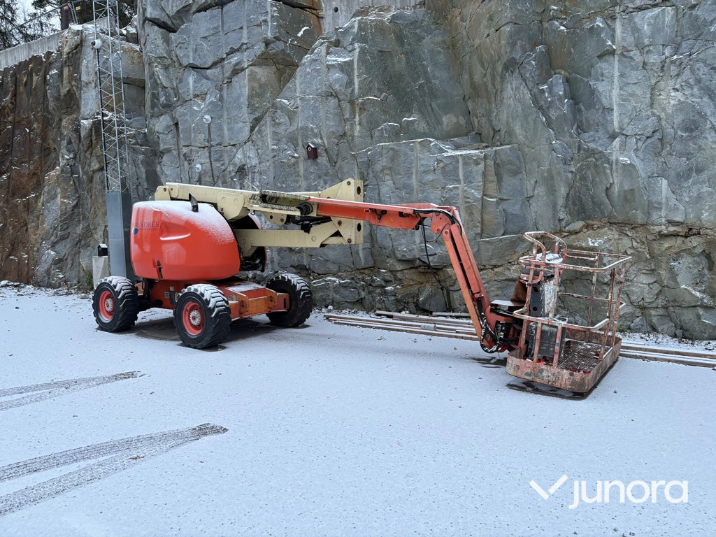 Bomlift - JLG OAJ