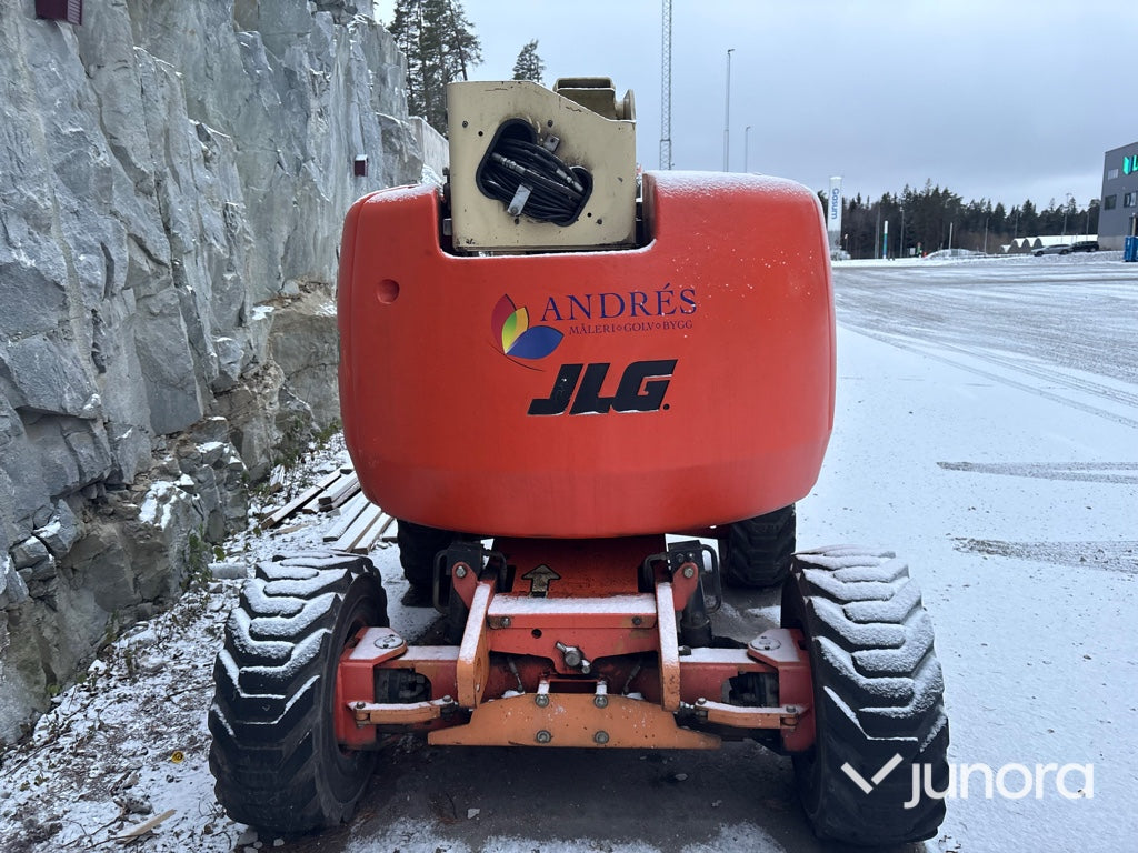 Bomlift - JLG OAJ