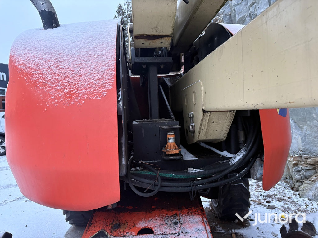 Bomlift - JLG OAJ