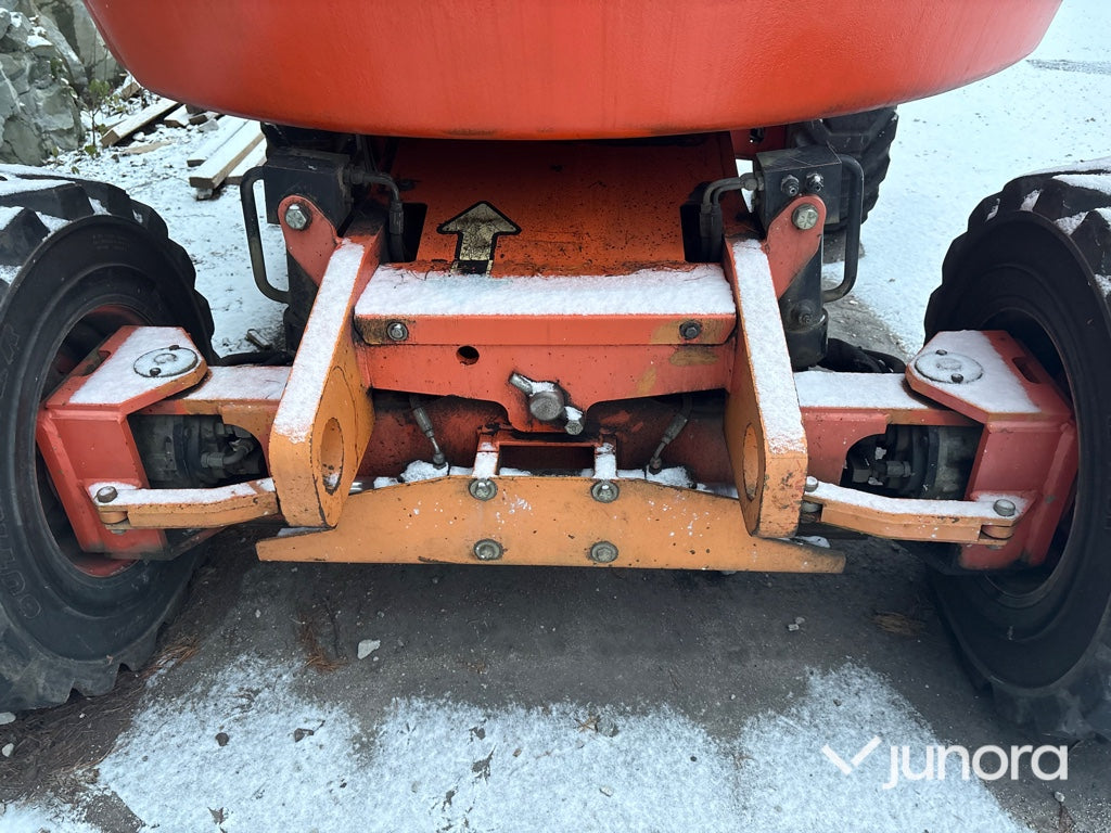 Bomlift - JLG OAJ