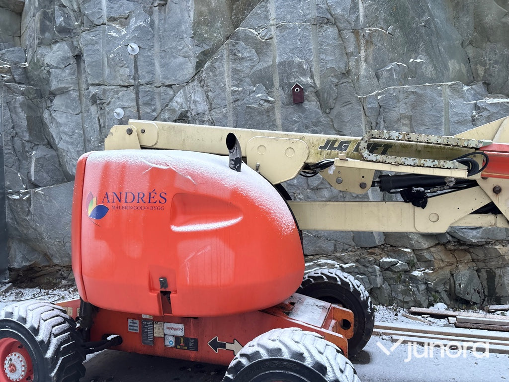 Bomlift - JLG OAJ