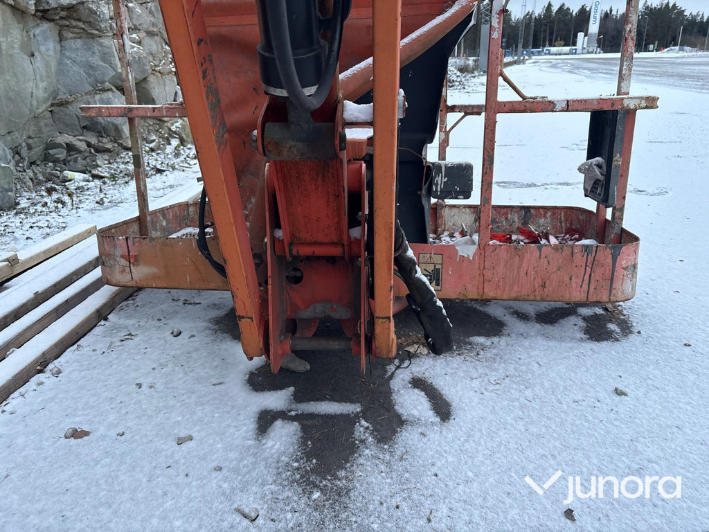 Bomlift - JLG OAJ