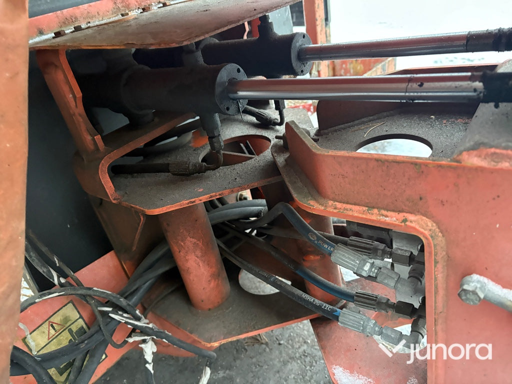 Bomlift - JLG OAJ