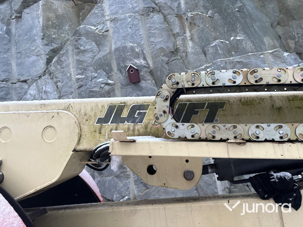 Bomlift - JLG OAJ