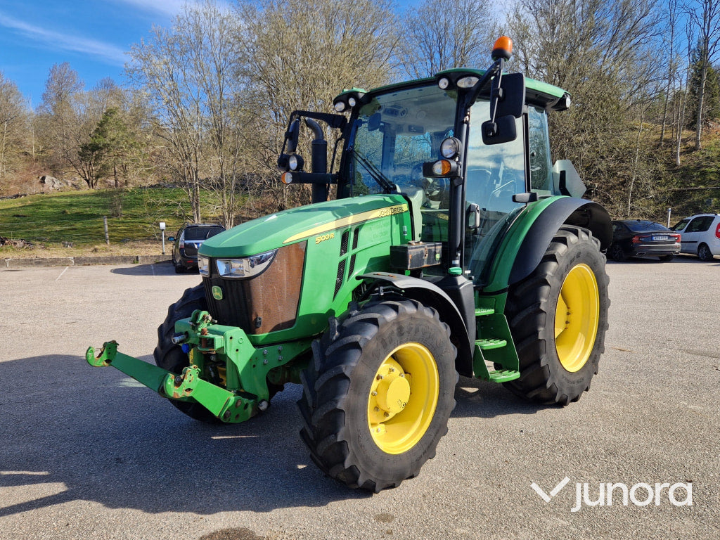 Traktor - John Deere, 5100R