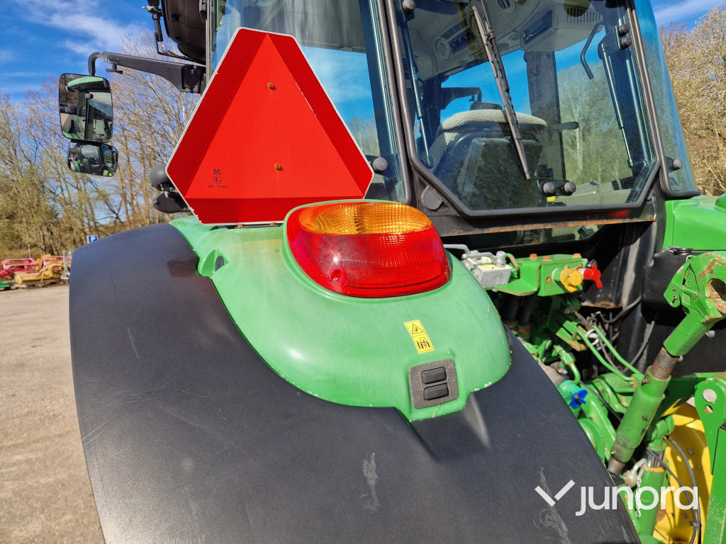 Traktor - John Deere, 5100R