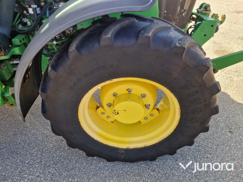 Traktor - John Deere, 5100R